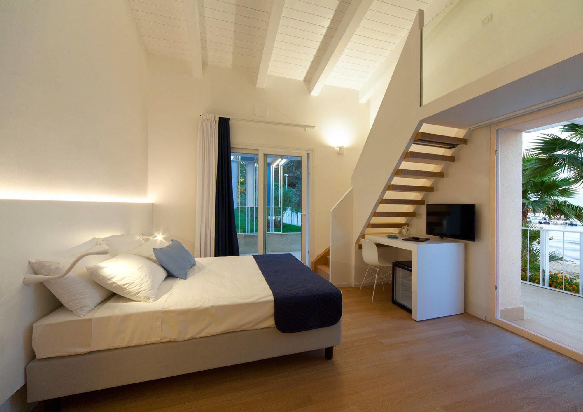 Calapetra Resort Fontane Bianche Ngoại thất bức ảnh
