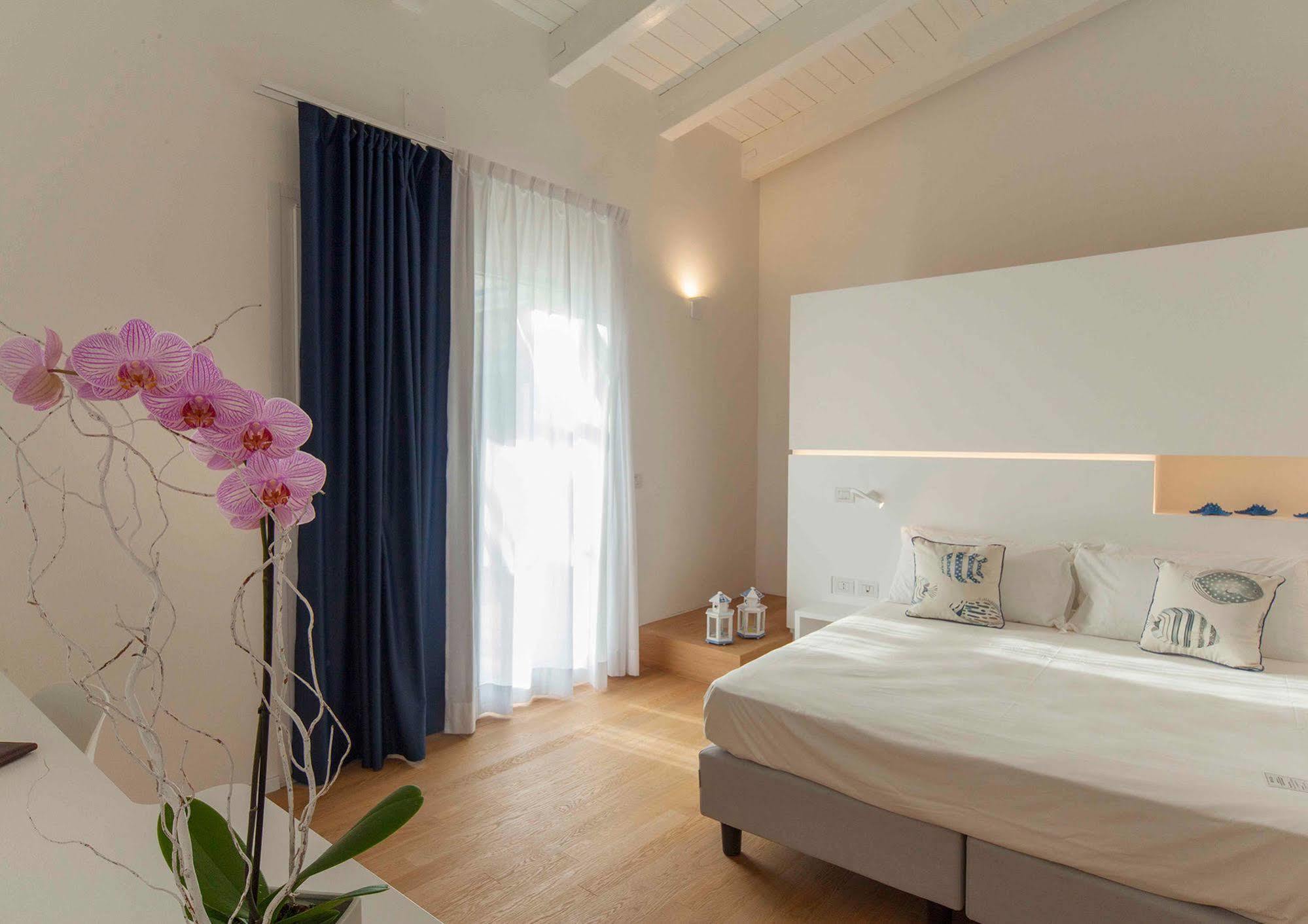Calapetra Resort Fontane Bianche Ngoại thất bức ảnh